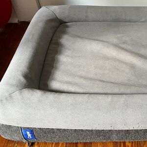 casper dog bed (medium) GENTLY USED